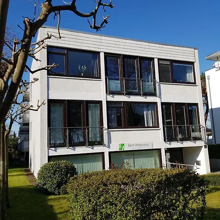 Pärchenwohnung Strandallee * Timmendorfer Strand